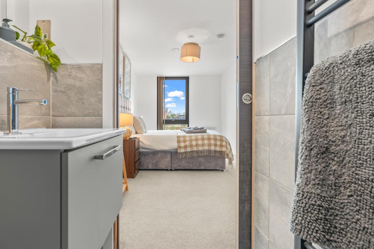 York Minister View - Sleeps 7 - Gym — photo 3