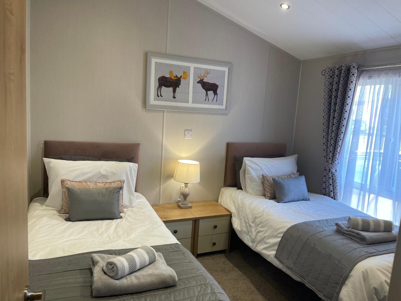 Yorkshire view lodge — photo 7