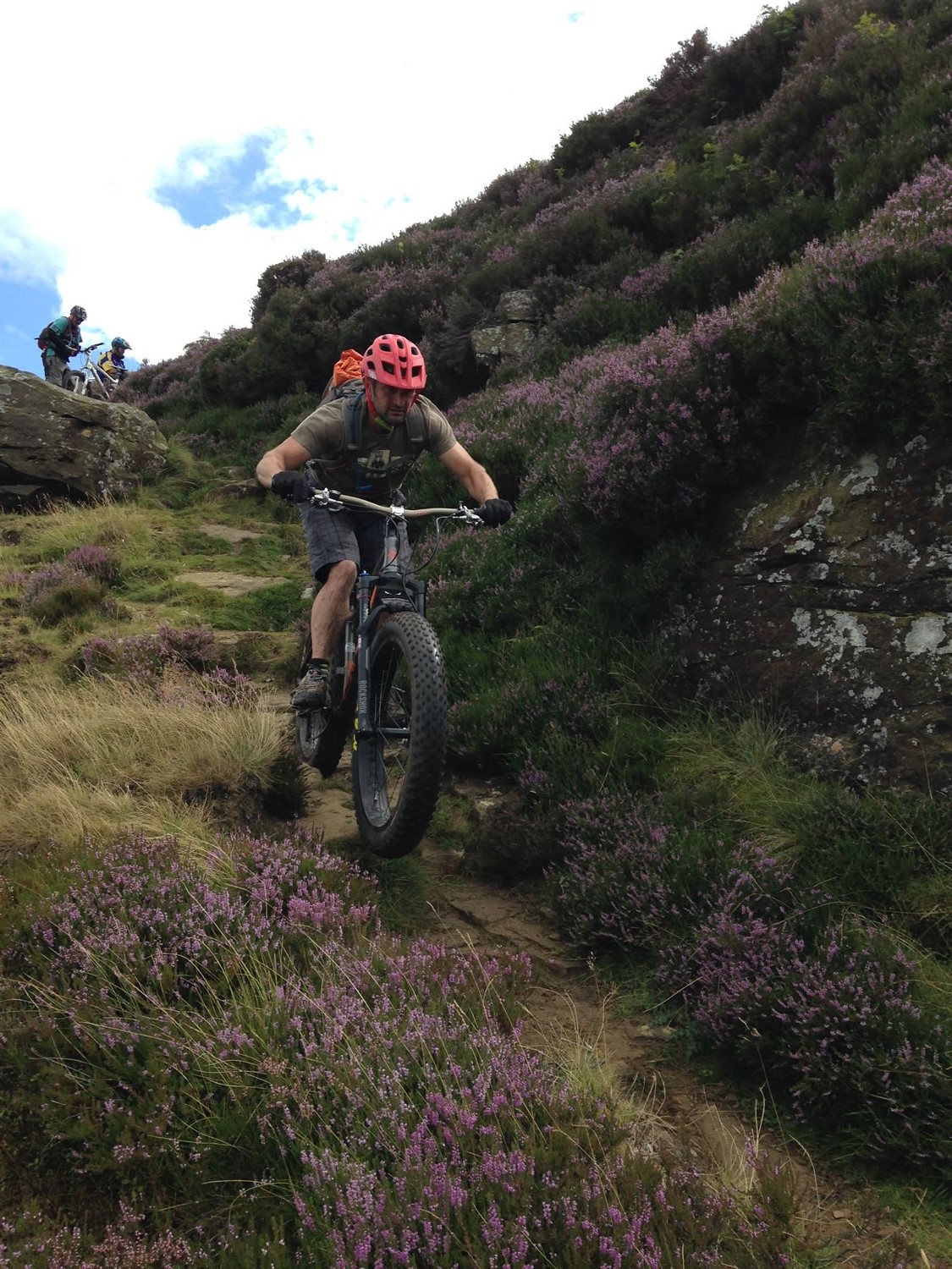 ||people mountain biking in Yorkshire|