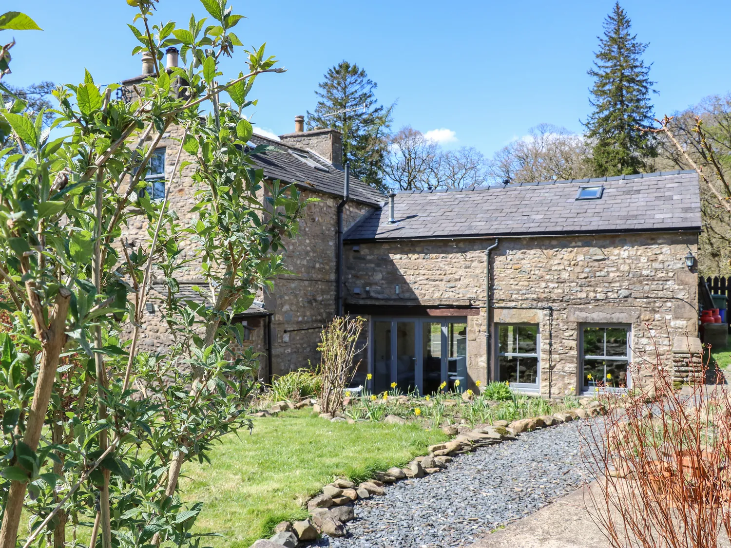 Burnt Mill Cottage Image 2