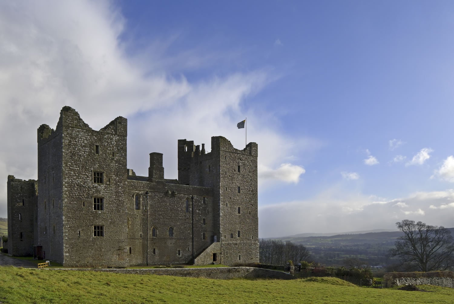 Bolton Castle Image 2