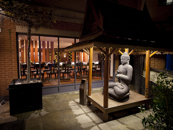 Chaophraya and Palm Sugar Lounge Image 6