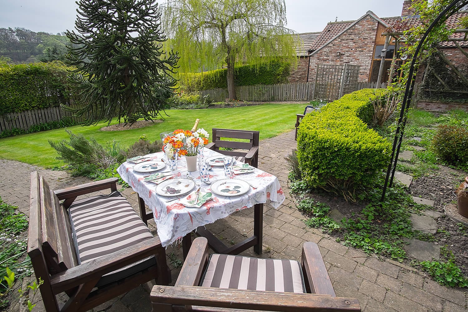 Garden Cottage Image 2