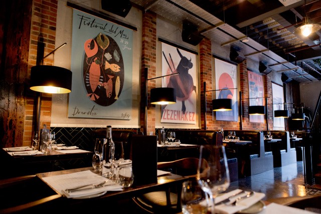 Pintura Kitchen & Bar Image 1