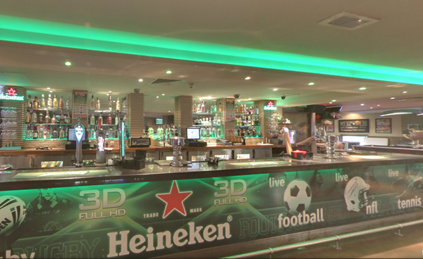 Shooters Sports Bar Image 3
