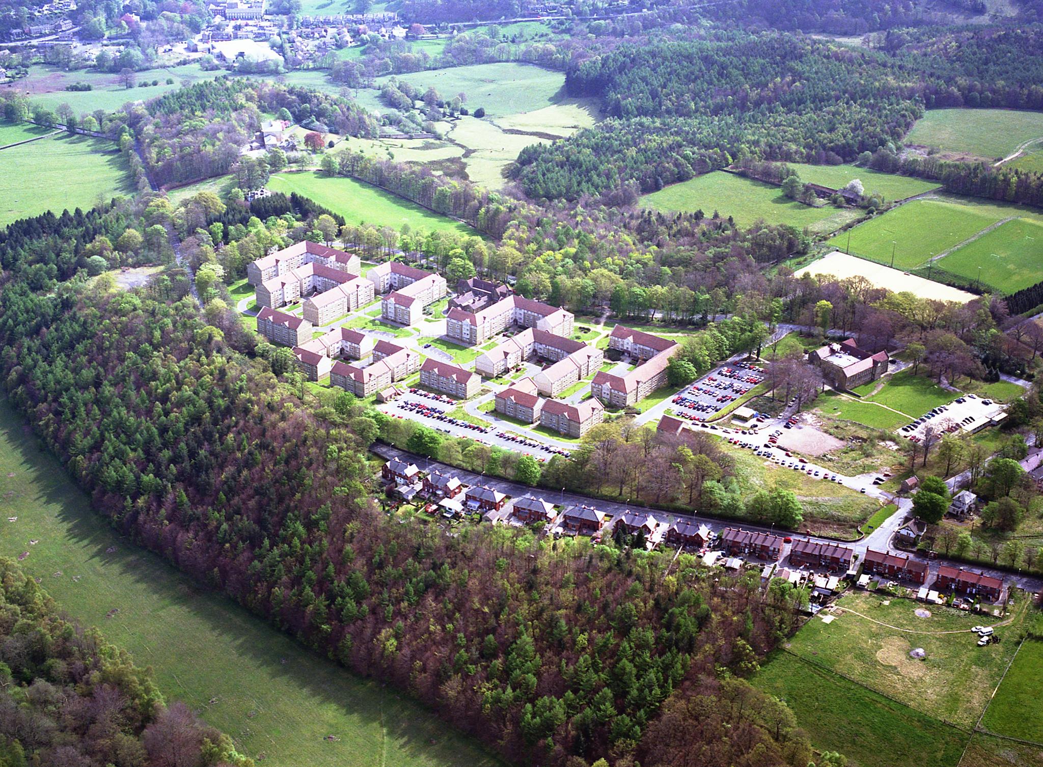 Storthes Hall Park Image 5