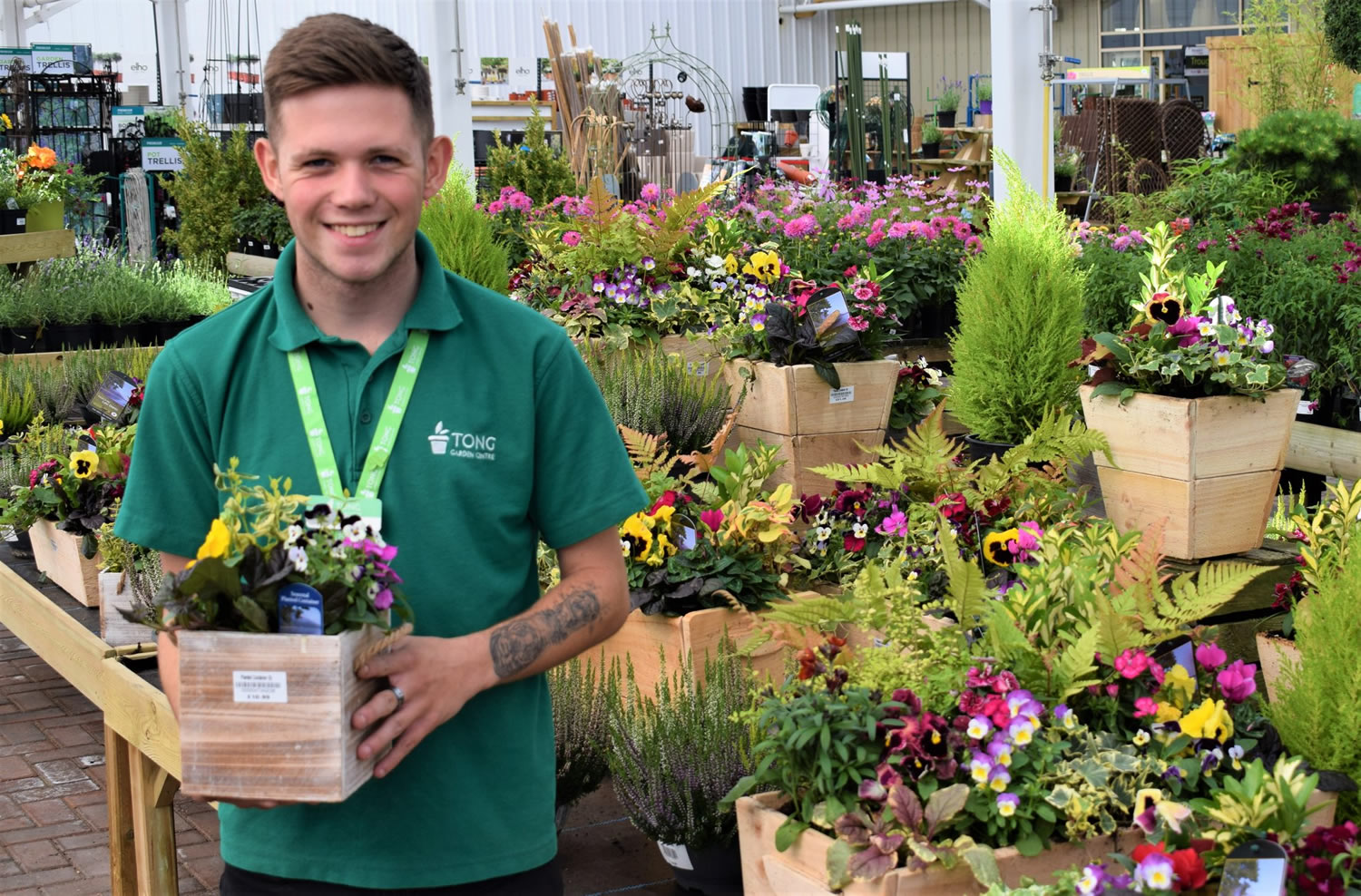 Tong Garden Centre Image 2