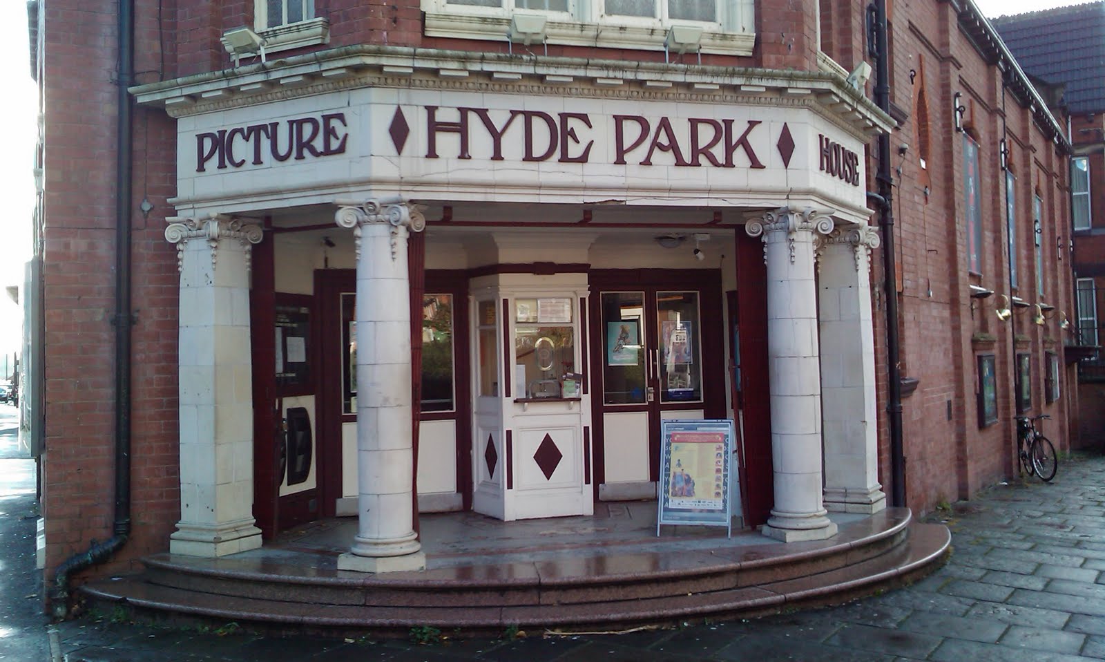 Hyde Park Picture House Image 2