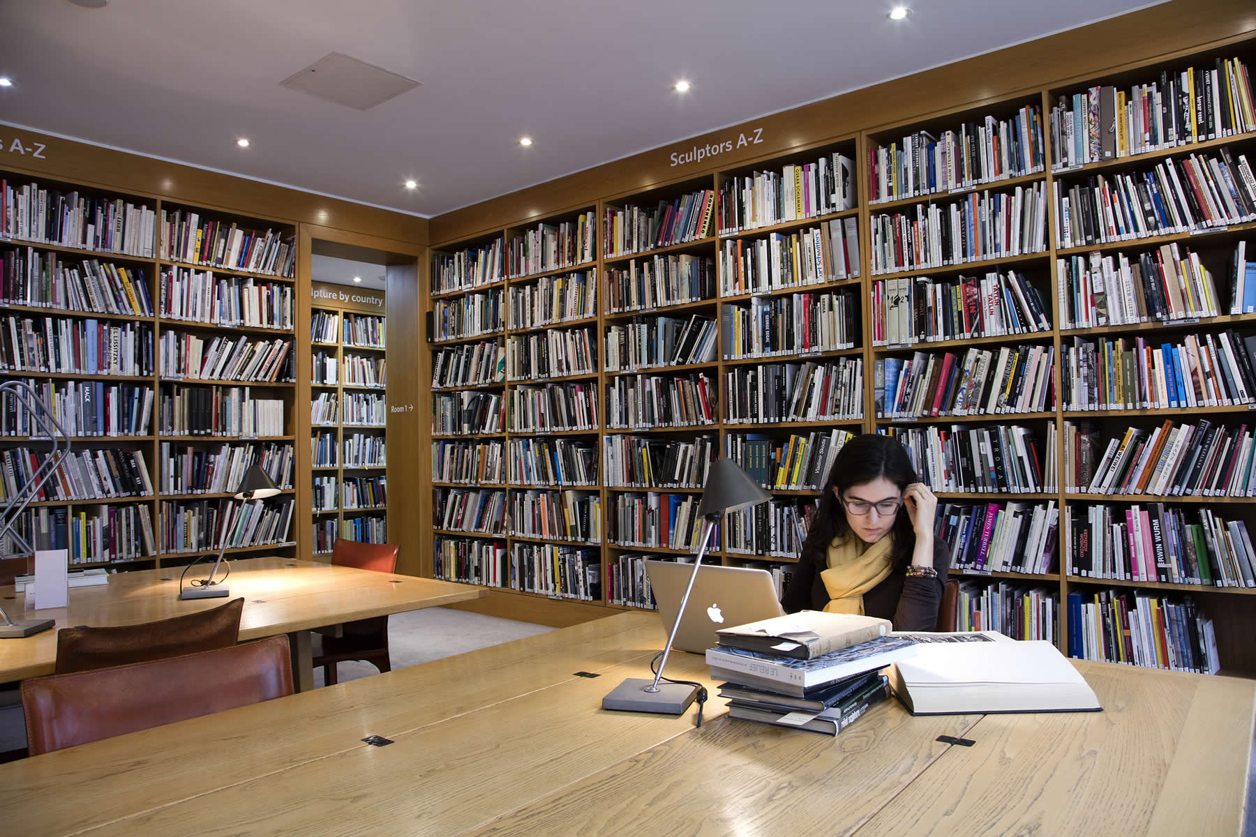 Henry Moore Institute Image 4