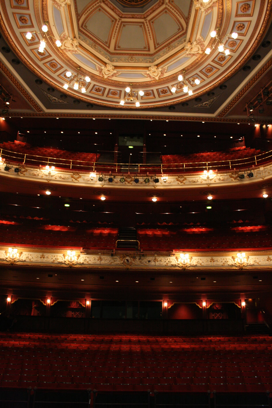 Alhambra Theatre Image 3