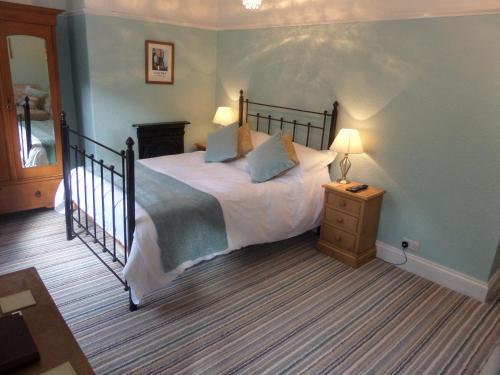 Broomfield House Image 1
