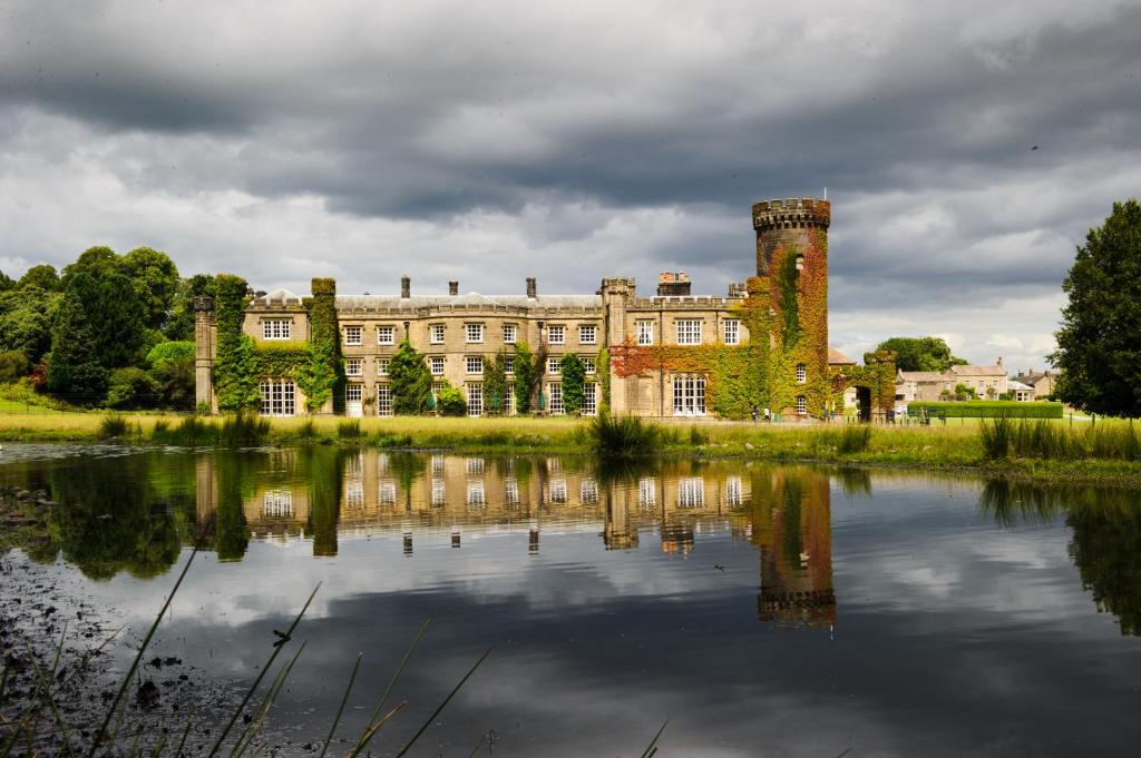 Swinton Park Image 1