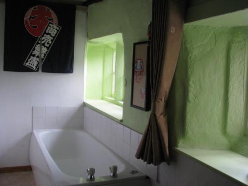 Sweetheart House Image 2