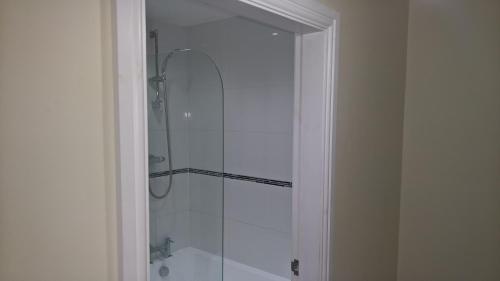 13 Princess Royal Terrace Image 3