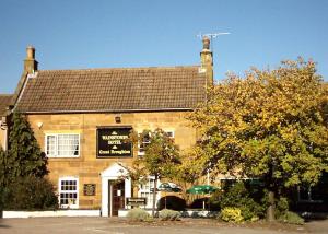 Wainstones Hotel Image 1