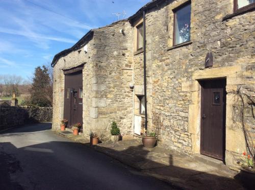 Summers Barn Image 1
