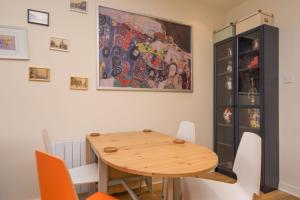 Beautiful Central Apartment, Stunning Views Leeds Centre Landmarks Image 3