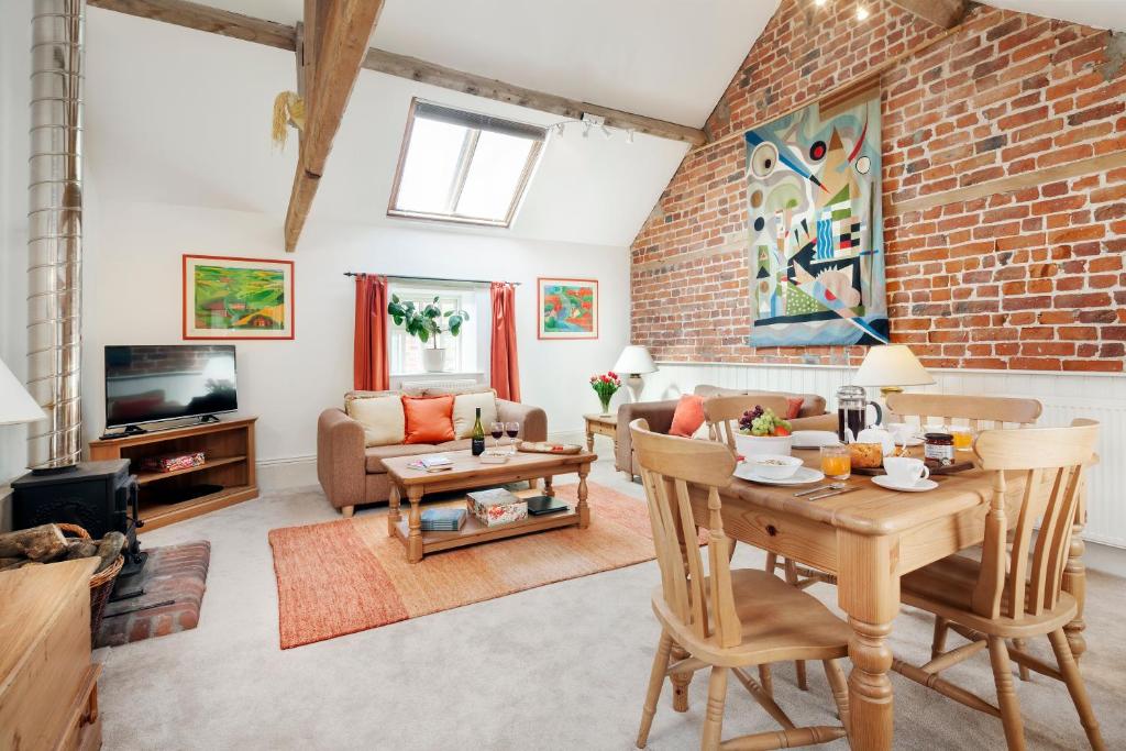 The Old Dairy, Heritage Escapes, Field House Farm Image 2