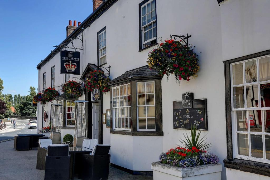 The Crown Hotel, Boroughbridge, North Yorkshire Image 1