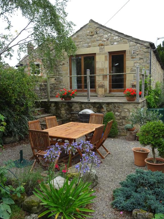 The Barn Image 1