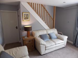 Fryers Cottage Image 3