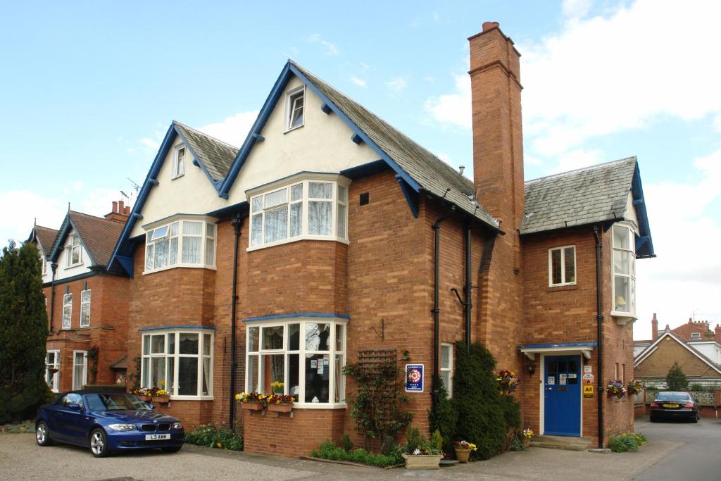 Midway Guest House Image 3