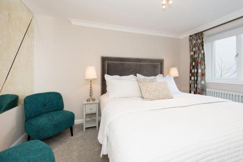 The Mews, York Place by Harrogate Serviced Apartments Image 1