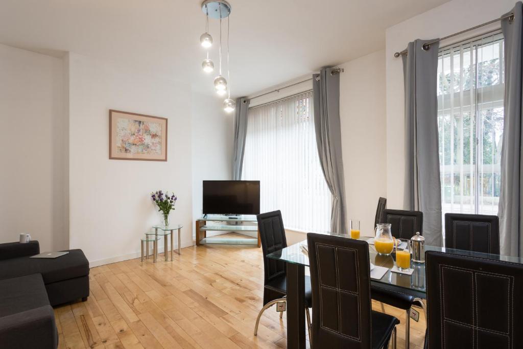City Apartments - Bootham Terrace Image 3