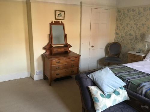 Lee-Side B&B Image 1