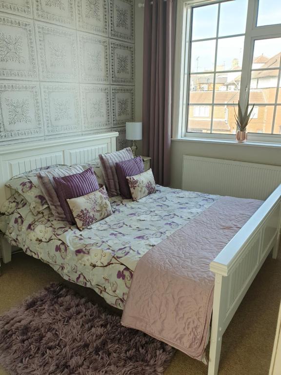 The Beach Hut Image 1