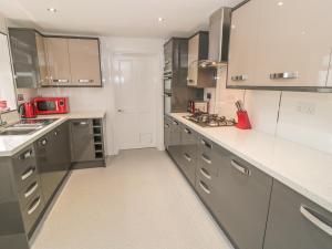Fairleigh Image 1