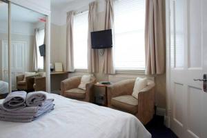 Number 34 Bed and Breakfast York Image 2