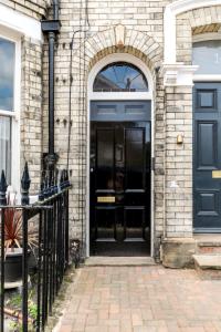 City Apartments - Priory Street Image 1