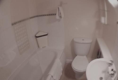 Apartment 1, Hildegard House, 27 Skinner St, YO21 3AH Image 2