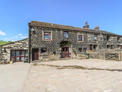 Shoebroad Barn Image 2