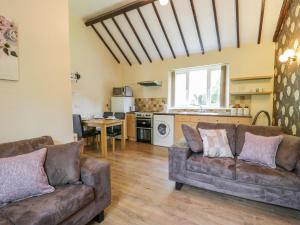 Lupin Cottage Image 1