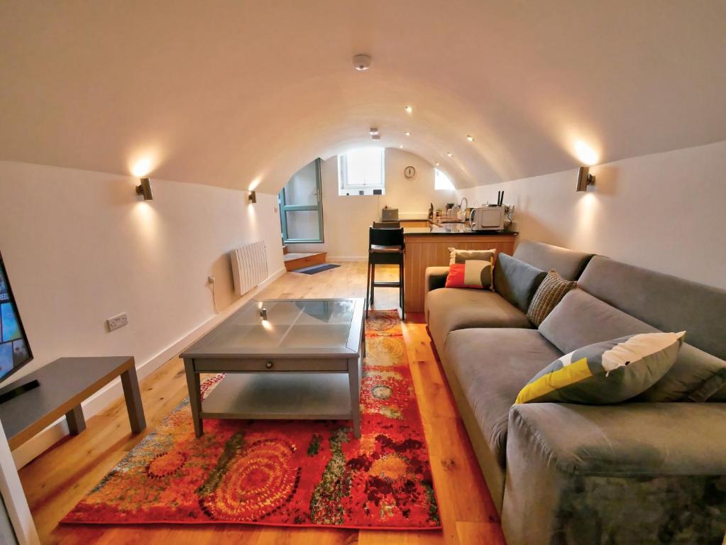 Pell Dell Apartment Image 1