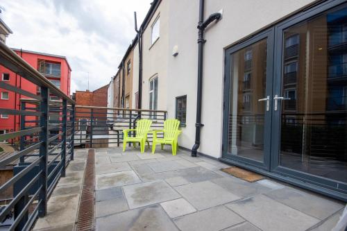 HU1 City Centre Hub (sleeps 6) Image 1