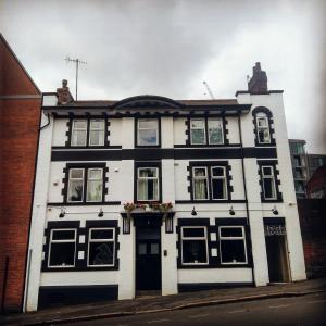 The Crow Inn Image 1
