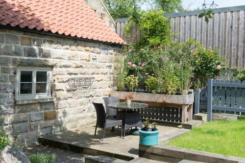Mr Ralphs Cottage Image 2
