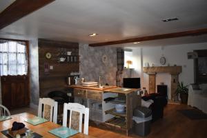LAVENDER COTTAGE Image 1