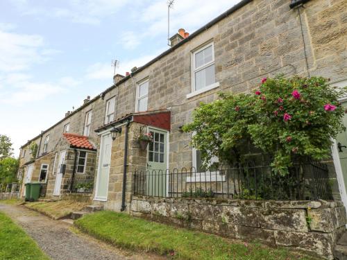 Pheasant Cottage Image 2