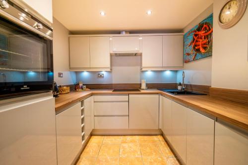 316 Westgate Image 2