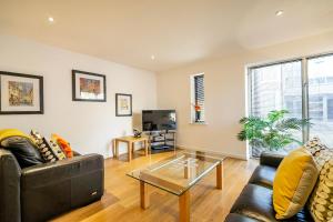 12 Stonegate Court Image 2