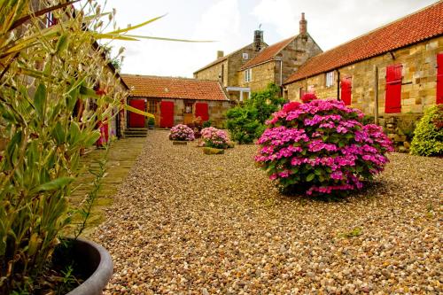 Rosecombe, Borrowby Farm Cottages Image 2