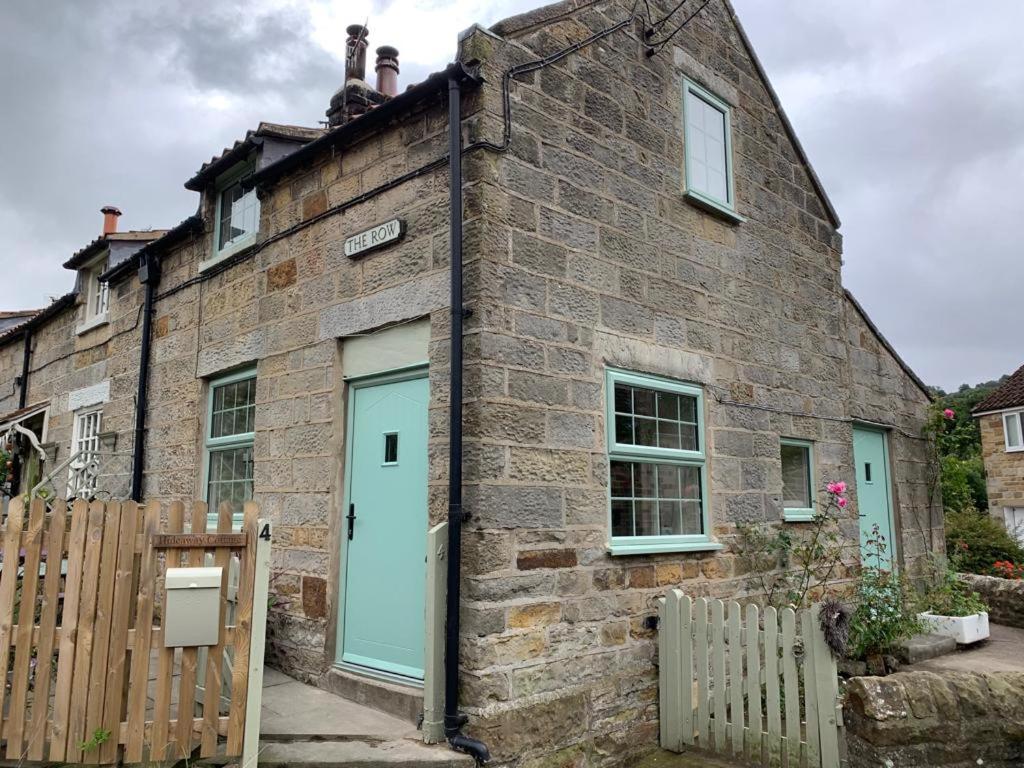 Hideaway Cottage Image 2