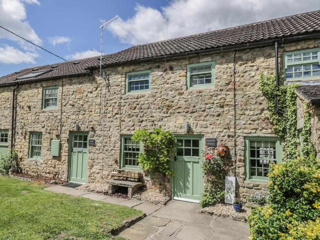 Edmunds Cottage, Bedale Image 1