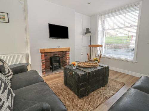 Captain's Cottage Image 2