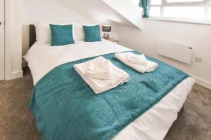 Windmill View Loft Apartment Image 1