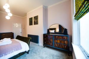 Maison Parfaite HG1 - Luxury Duplex Apartment with Parking Space Image 2